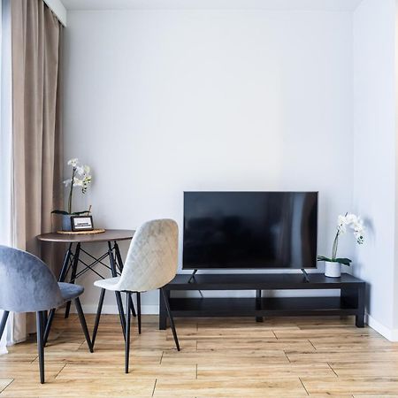 Apartamenty Ceglana Park -Parking W Hali Garazowej- Piekne Nowe Osiedle Katowice Buitenkant foto